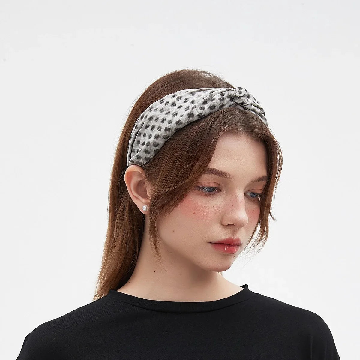 Gray and black spotted printed bow women's headband in soft fabric