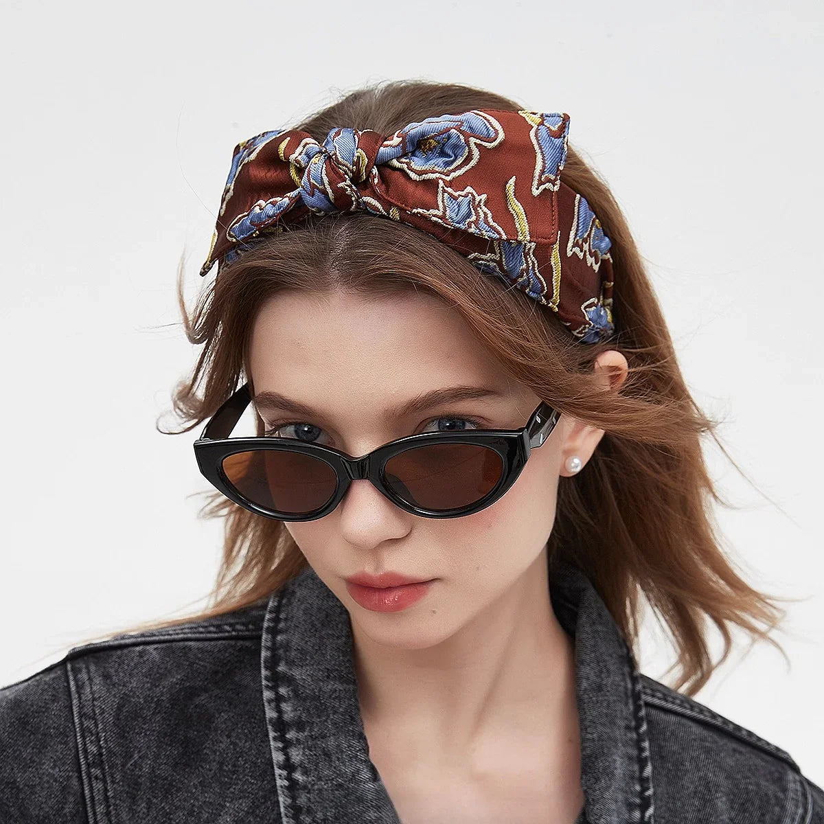 Brown floral printed bow headband in satin fabric, women's stylish hair accessory